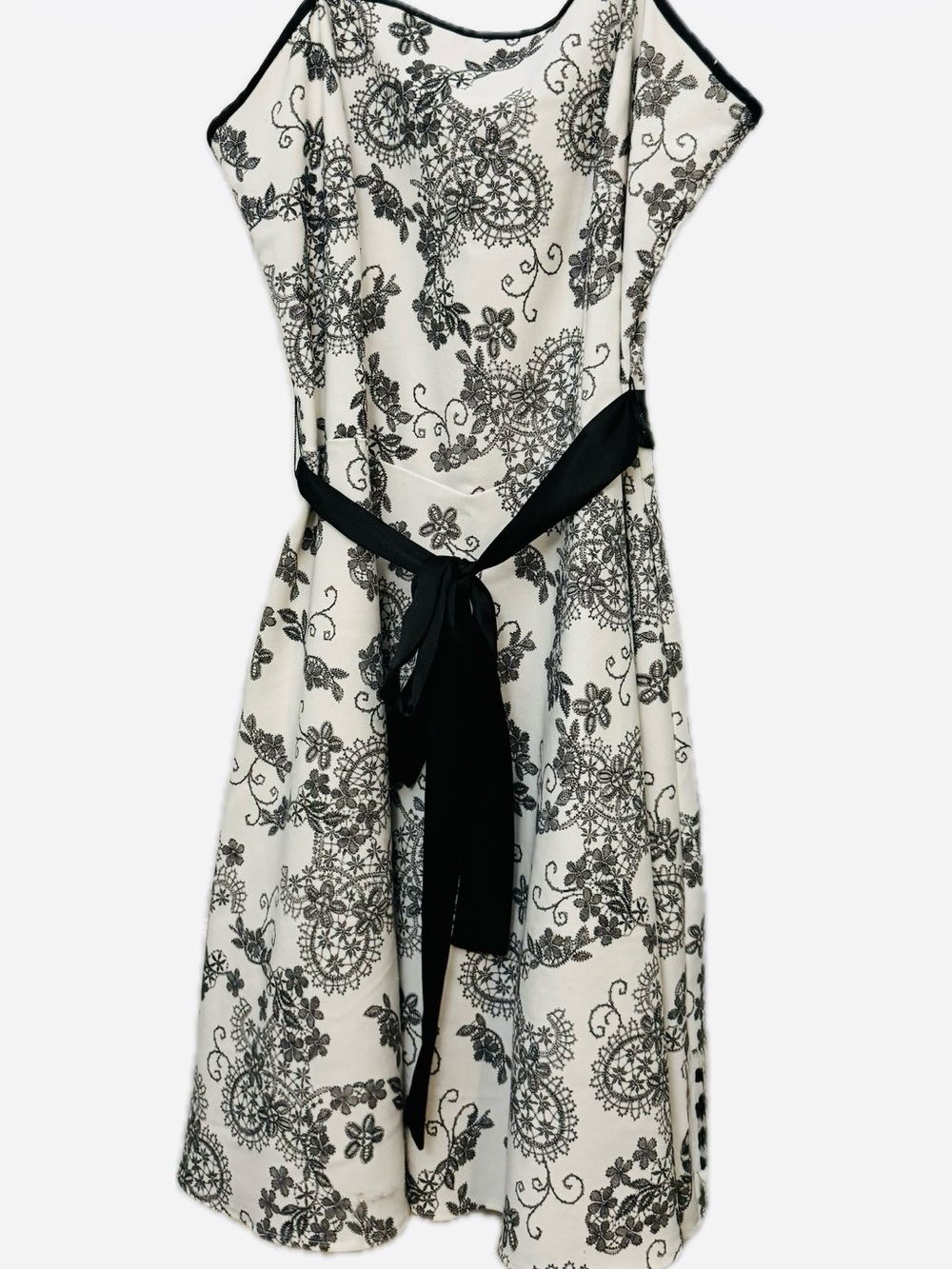 🖤 Dressbarn Lace Print Midi Dress 🤍